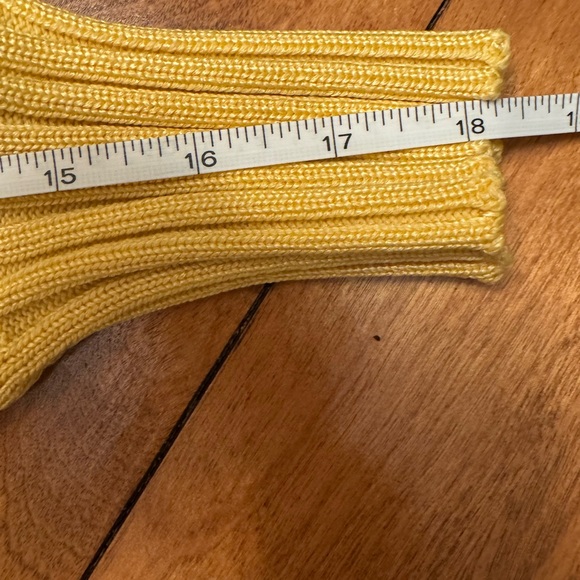 Vintage FIA Italia Handloomed Yellow Mock Neck Ribbed Sweater - Picture 5 of 6